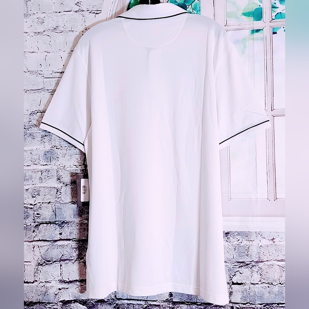 LIV GOLF POLO WHITE WITH GOLD STITCHED LOGO MEN'S SIZE  L - Picture 2 of 6